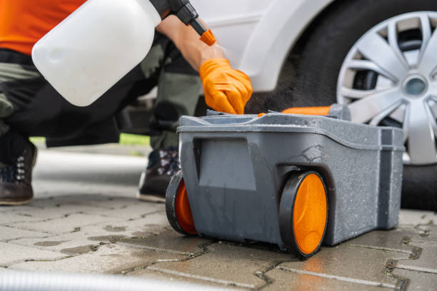 Best Porta potty cleaning services  in Menomonee Falls, WI